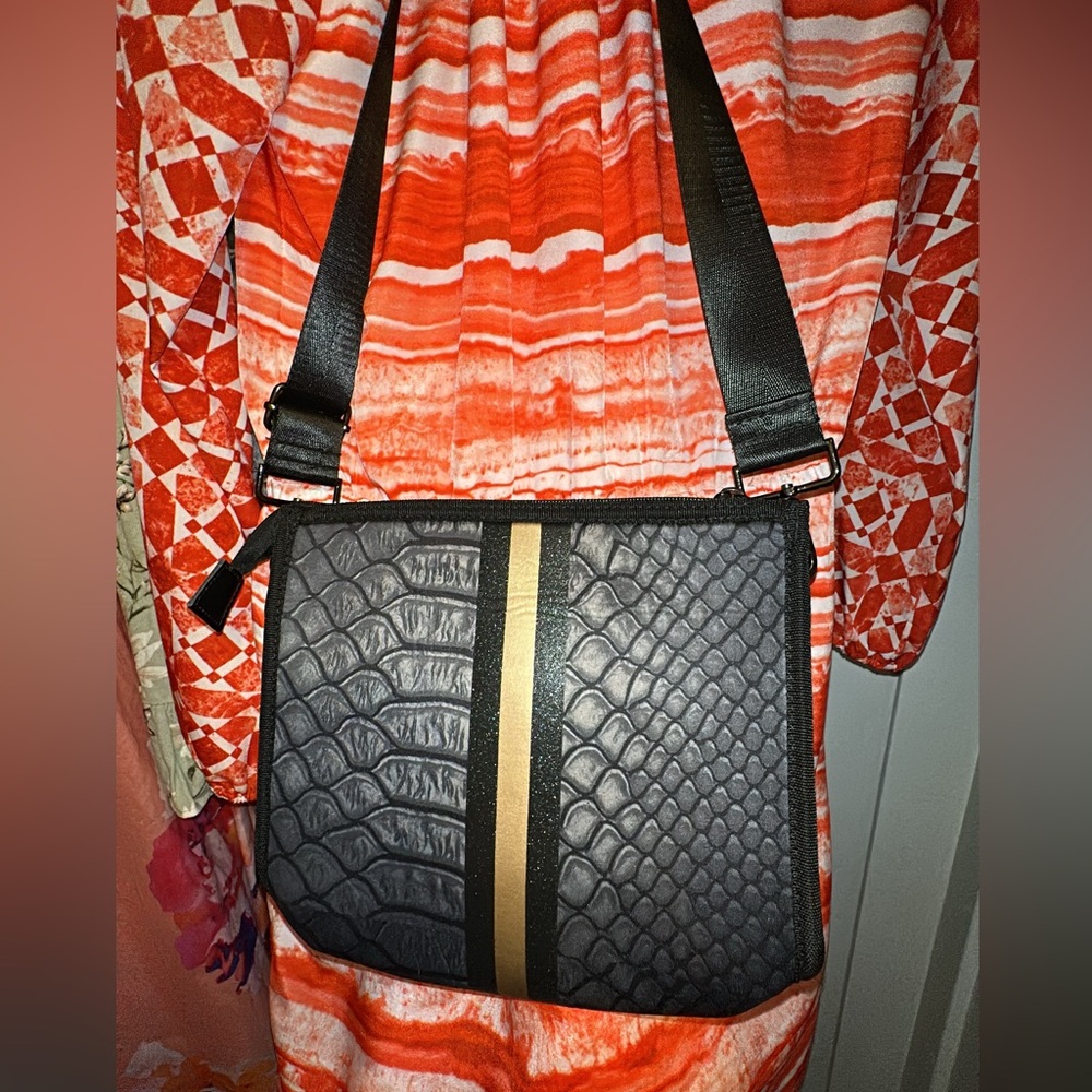 HAUTE SHORE Neoprene Zip Top Crossbody Bag